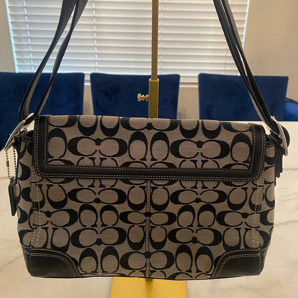 Coach Monochrome Signature Shoulder Bag (Pre-loved) Great Condition. - Picture 3 of 4